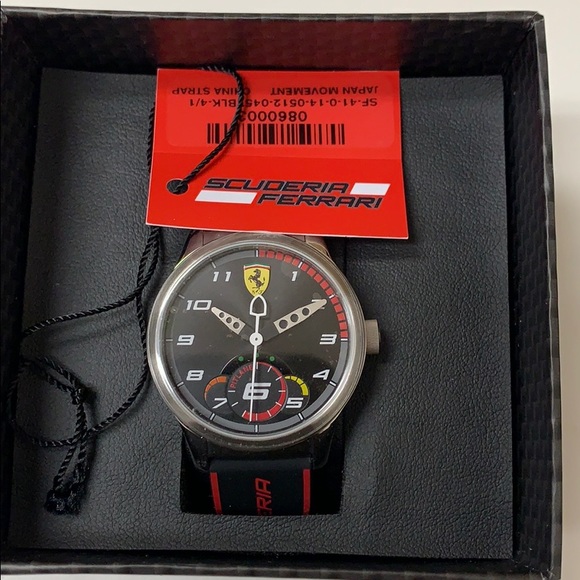 Watch - Picture 3 of 3